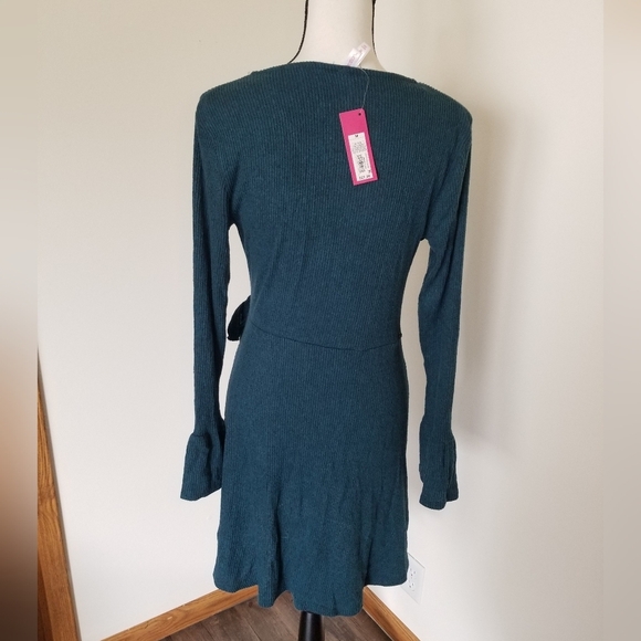 NWT Xhilaration Wrap Dress - Picture 4 of 6